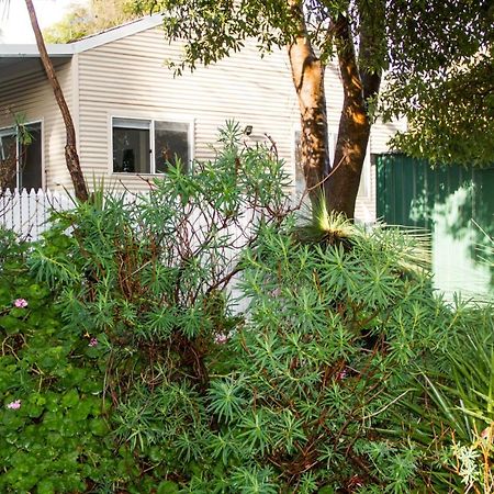 Farview Guest Accommodation Pickering Brook エクステリア 写真